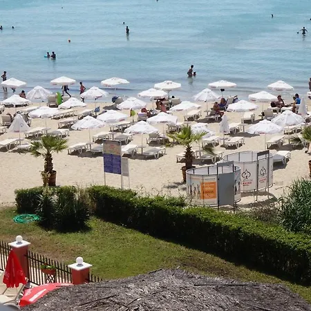 Private In Carina Beach * ساني بيتش